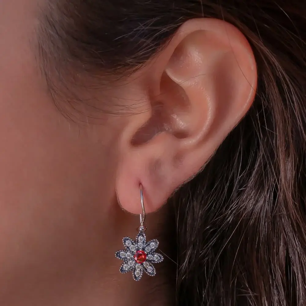 Takıhan Red and White Zircon Stone Stud 925 Sterling Silver Flower Earrings - 1