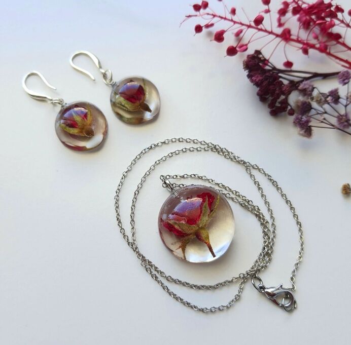 Rose necklace + earrings set - 1