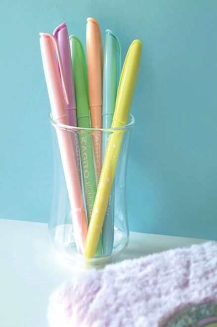 Set of 6 pastel Highlighter pens - 3