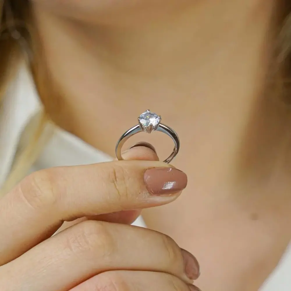 Takıhan 925 Sterling Silver Ring with Single Stone and Heart Details - 1