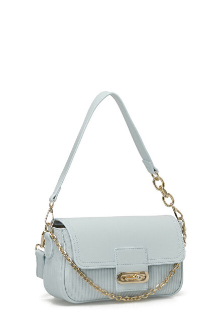 Women's shoulder bag decorated with a chain - 11